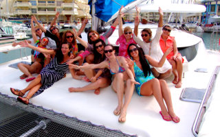 Boat party Puerto Marina, hen do Benalmadena